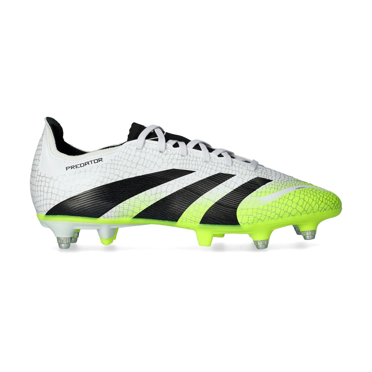Chuteira adidas Predator League L SG