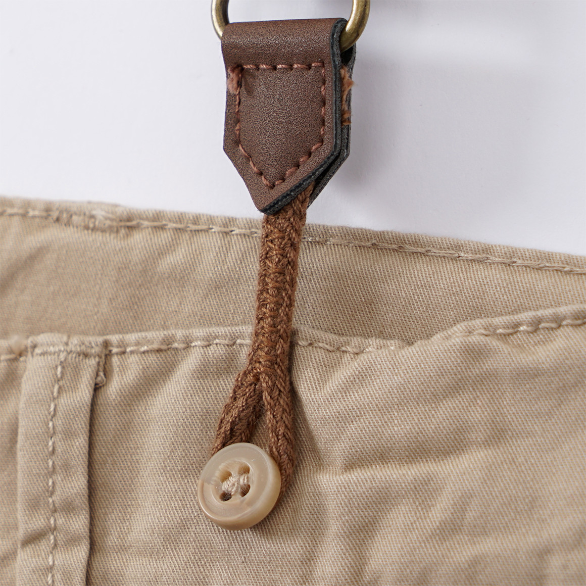 Yigga Jungen Chinohose mit Hosenträgern beige