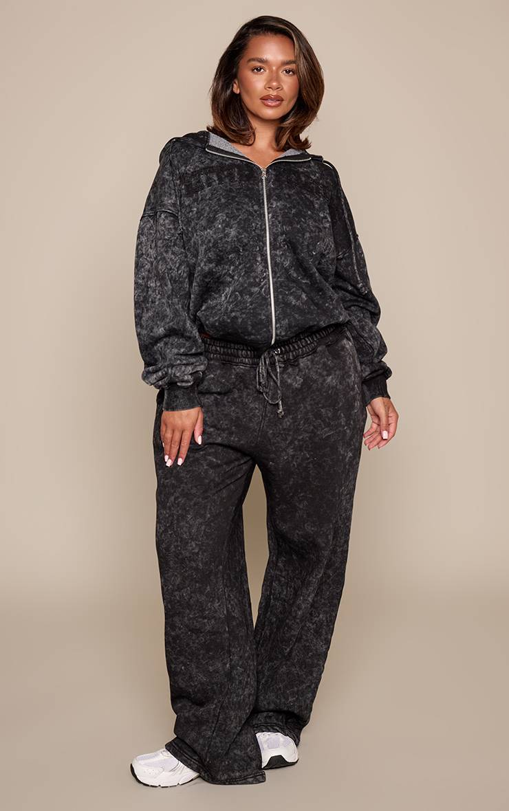 Noir Effet Croco Prettylittlething Shape Jogging Large À Jambes Évasées