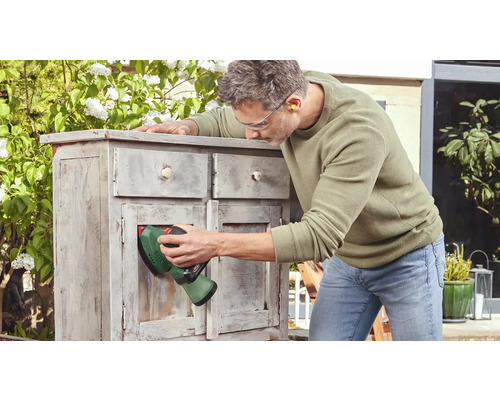 Bosch UniversalSander 18V-10 accu multischuurmachine, zonder accu en lader