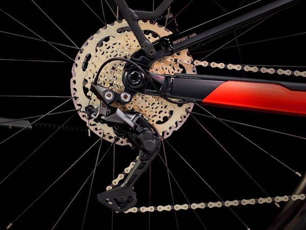 POWERFLY FS 4 EQ GEN3 Crossover E-Bike  lava trek black  XS