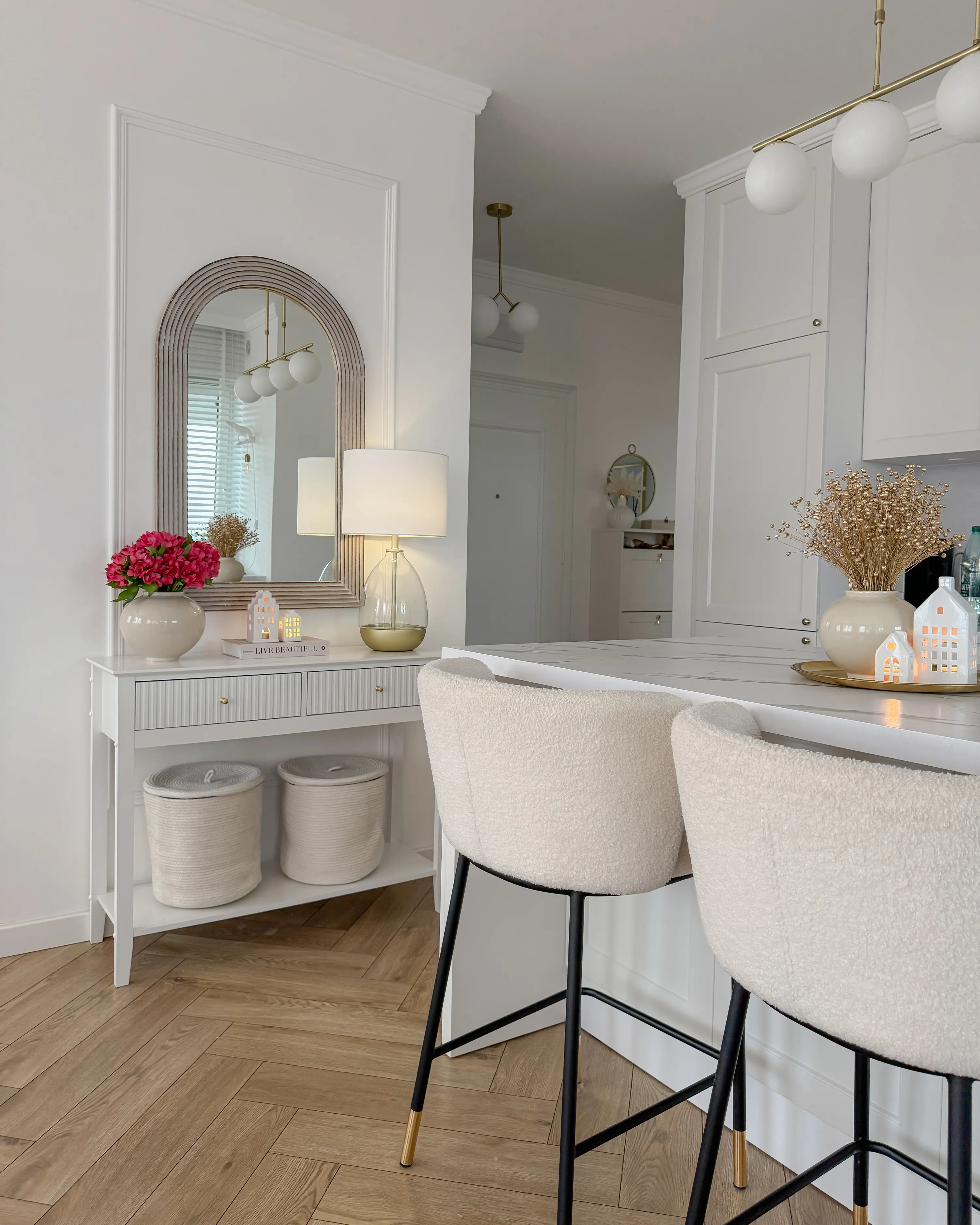 Sidetable ASSISI Wit