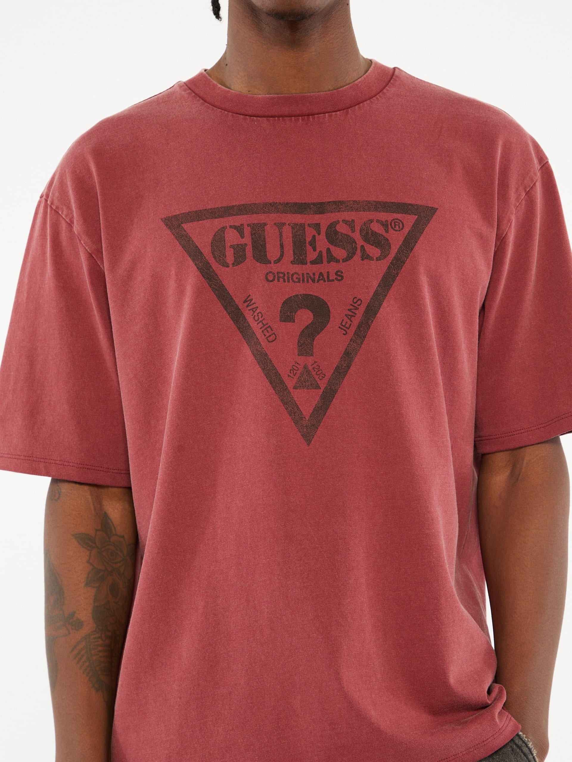 Camiseta GUESS Originals Triangle