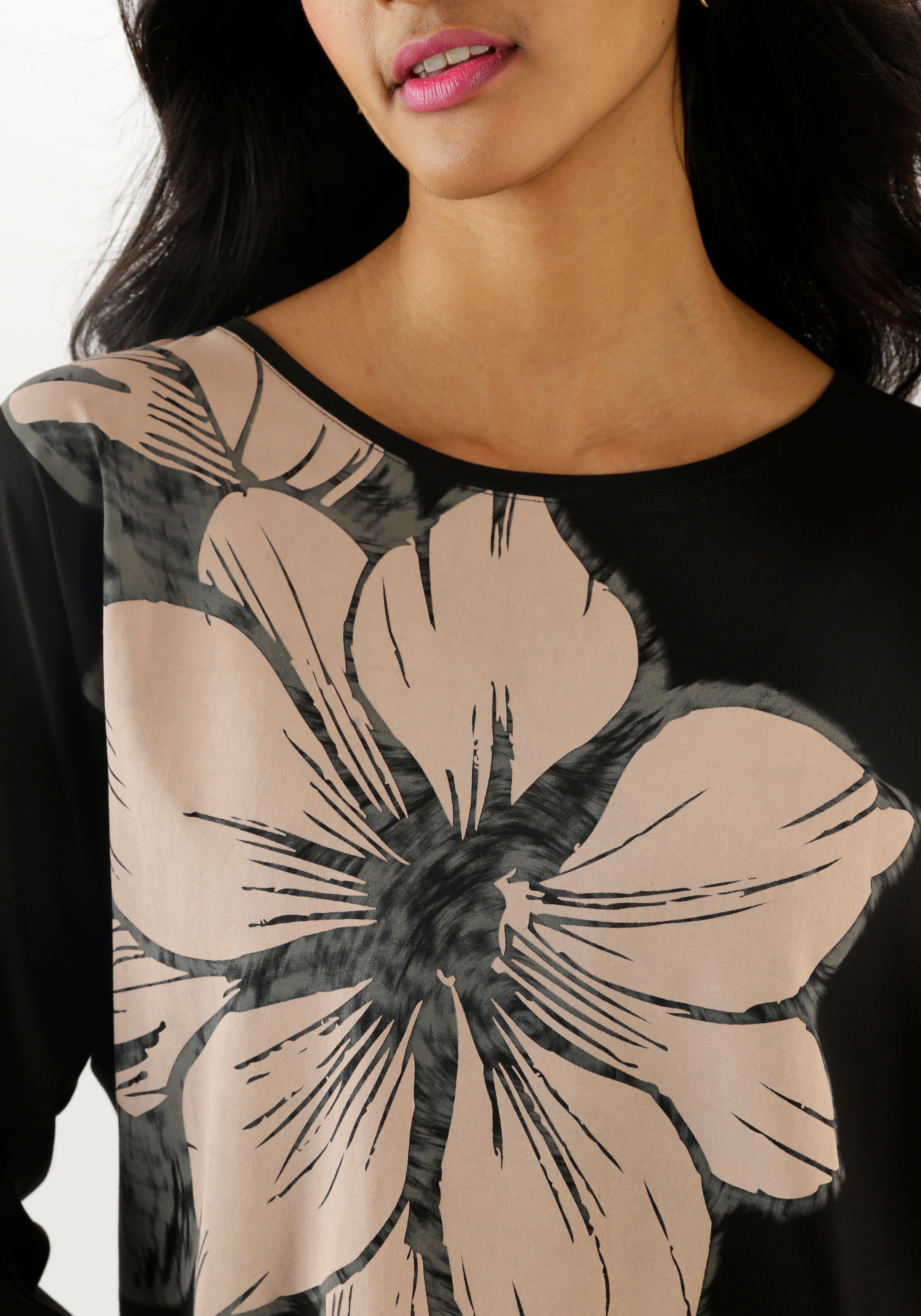 Aniston SELECTED Fledermausshirt , mit grossem Front-Blumendruck