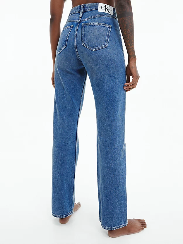 Calça jeans reta de cintura alta
