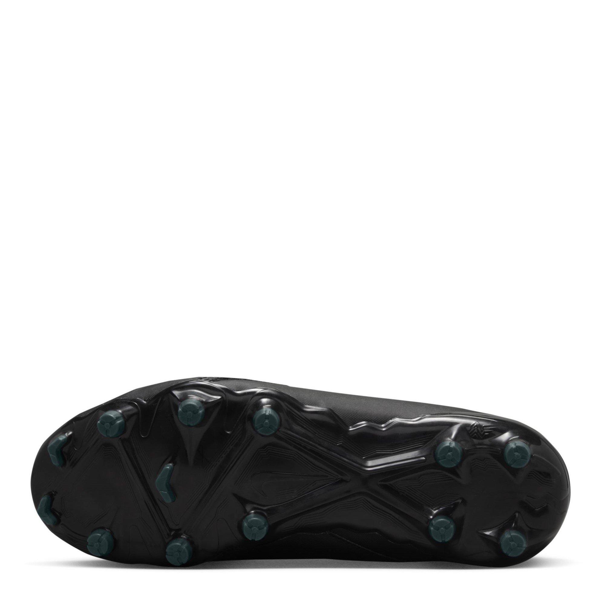 Nike Phantom Luna II Academy Firm Ground Football Boots Junior