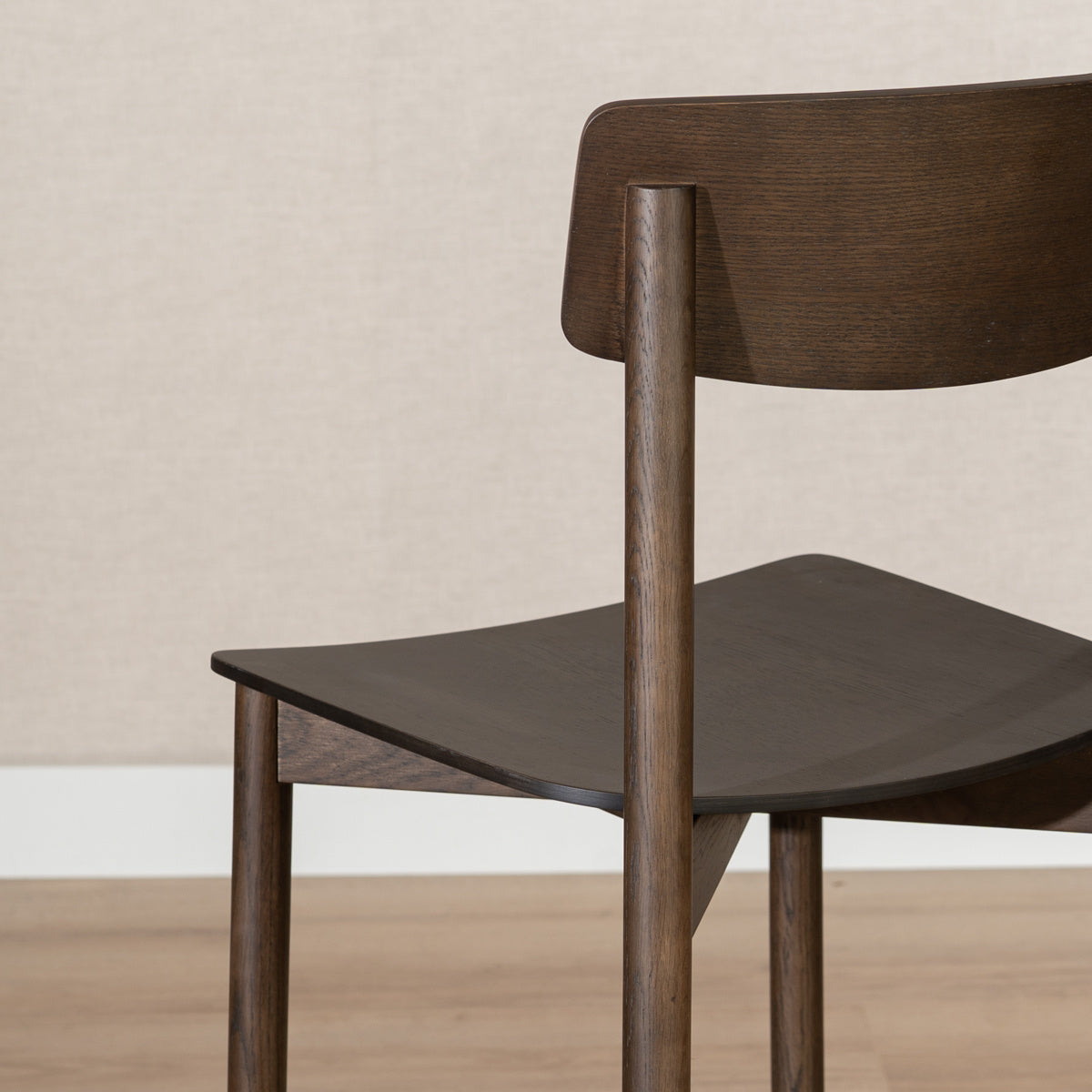 Bronx71 Scandinavische barkruk Reza walnoot 68,5 cm