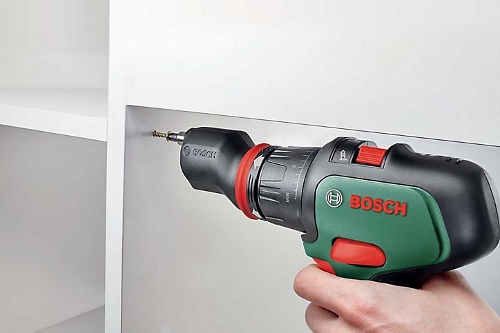Perceuse visseuse à percussion sans fil Bosch AdvancedImpact set 18V - 2 x 2,5Ah + 3 mandrins