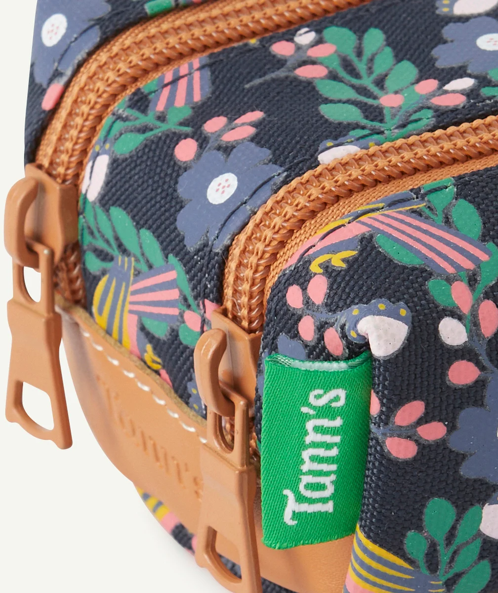 TANN'STROUSSE GABRIELLE BLEU MARINE AVEC TOUCANS ET FLEURS
