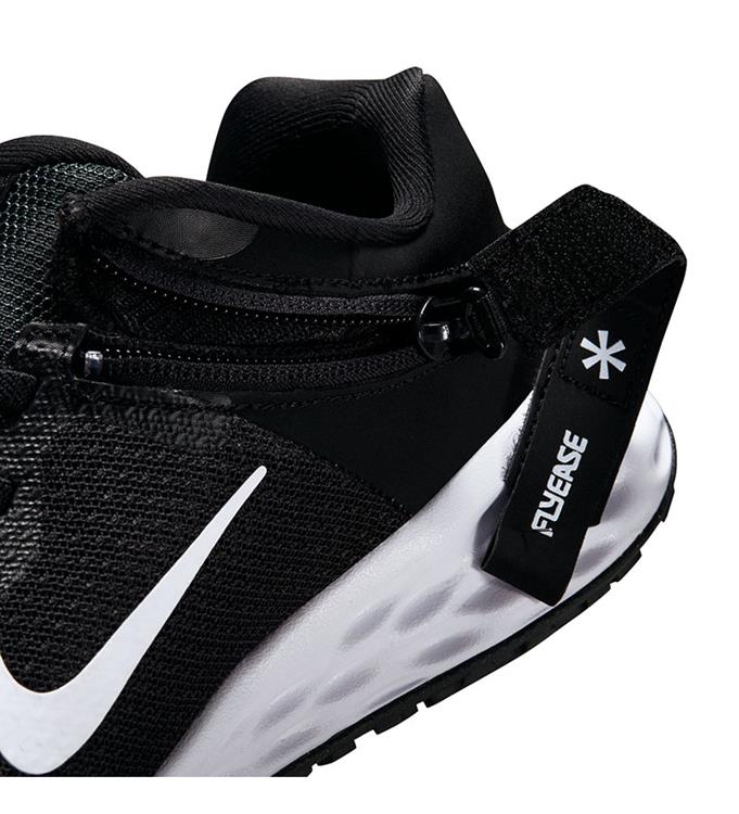 Nike JR Revolution 6 FlyEase Sneaker
