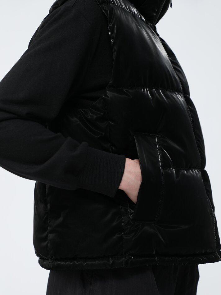 Colete curto acolchoado - Preto