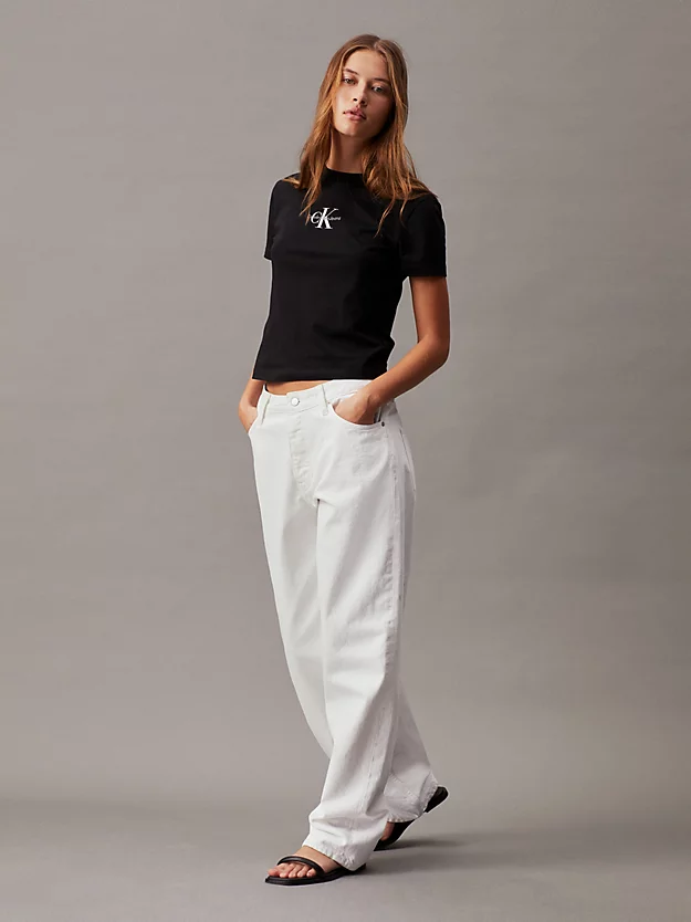 Calça jeans reta dos anos 90