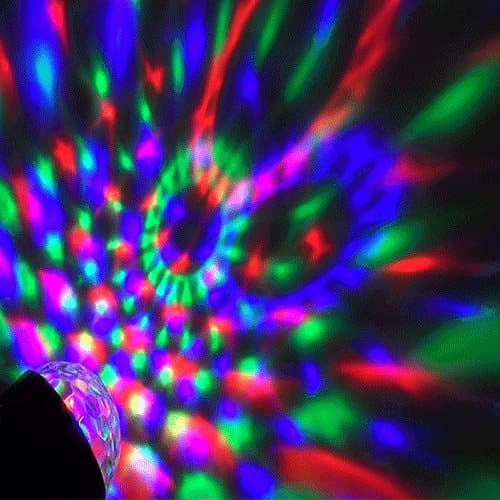 Roterende discokule - Magic Ball roterer og pulserer i takt med musikken