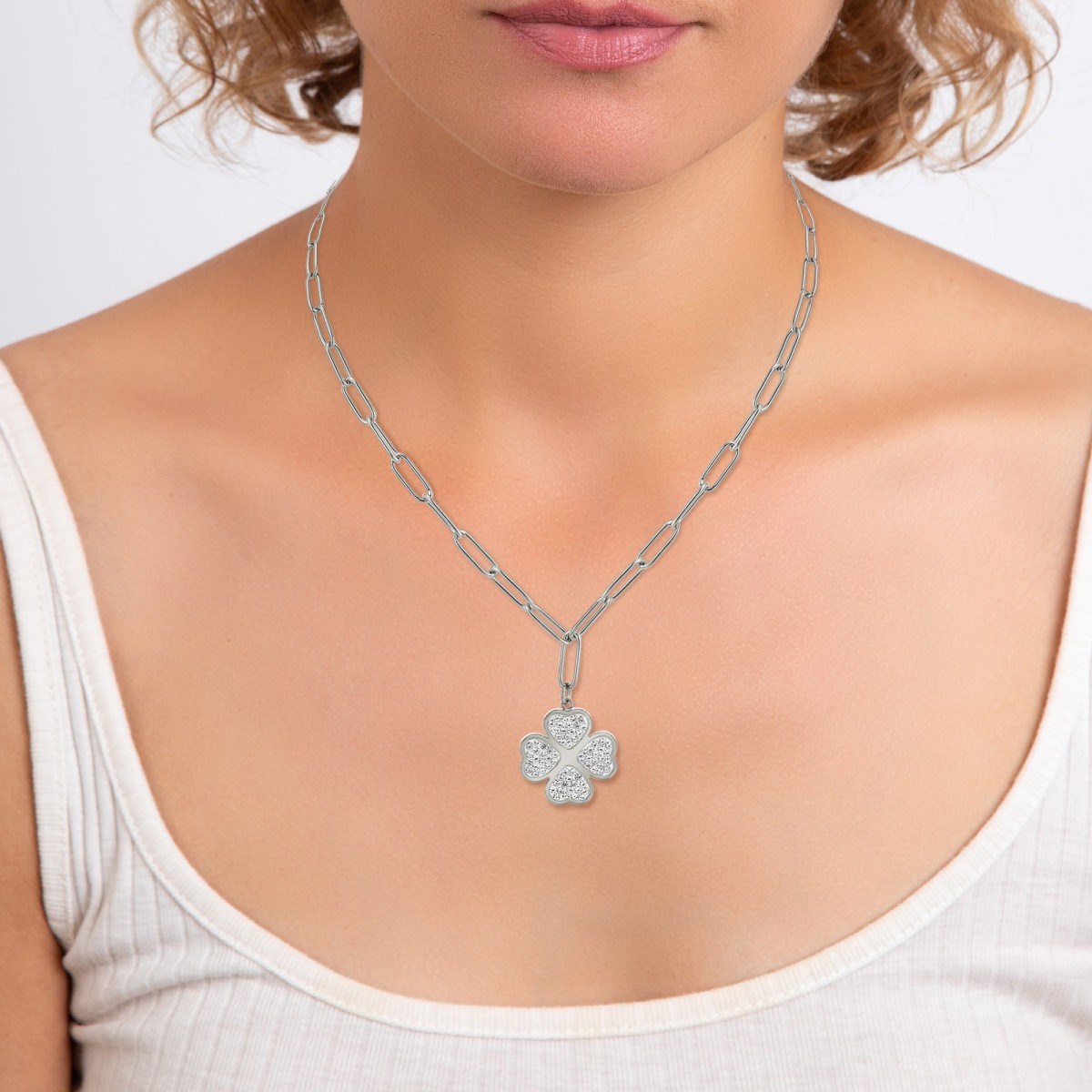 Collier trèfle SC Crystal orné de Cristaux scintillants