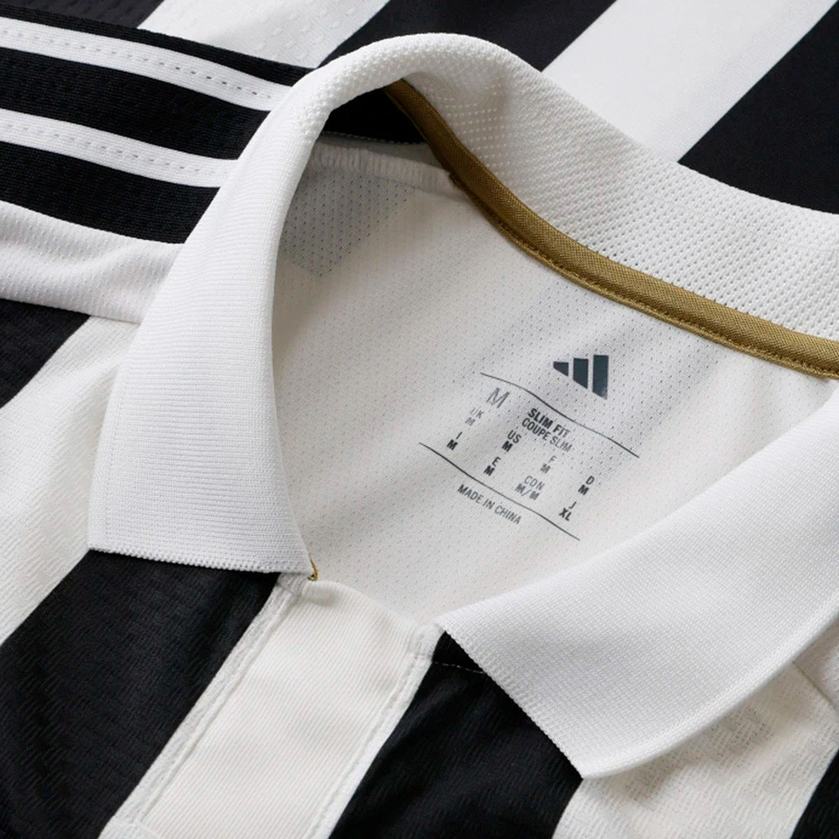 Camisola adidas Juventus Primeiro equipamento Authentic 2026-2027