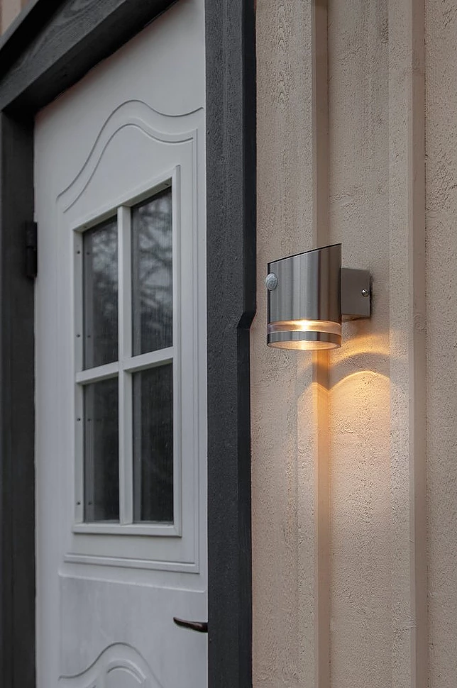 Vegglampe solcelle Venicini