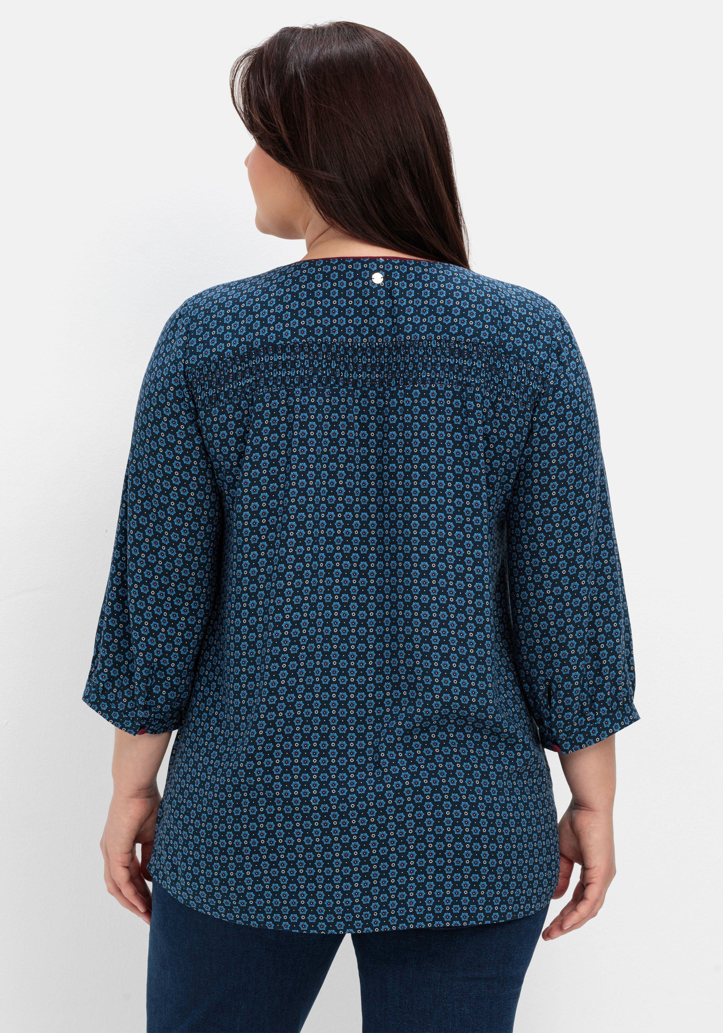 Bedruckte Bluse mit Smok- und Kontrastdetails