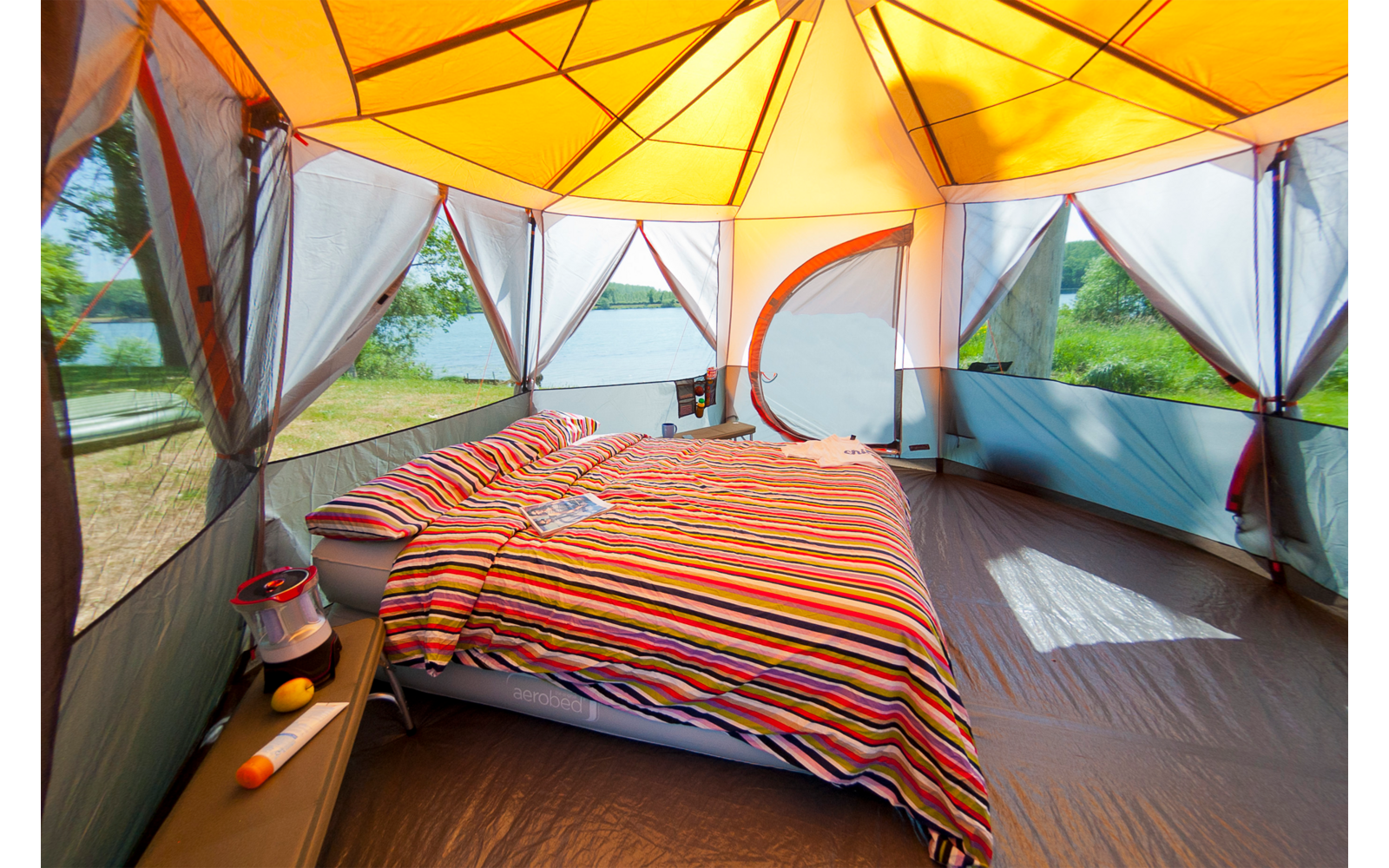 Coleman Octagon Familienzelt orange für 8 Personen