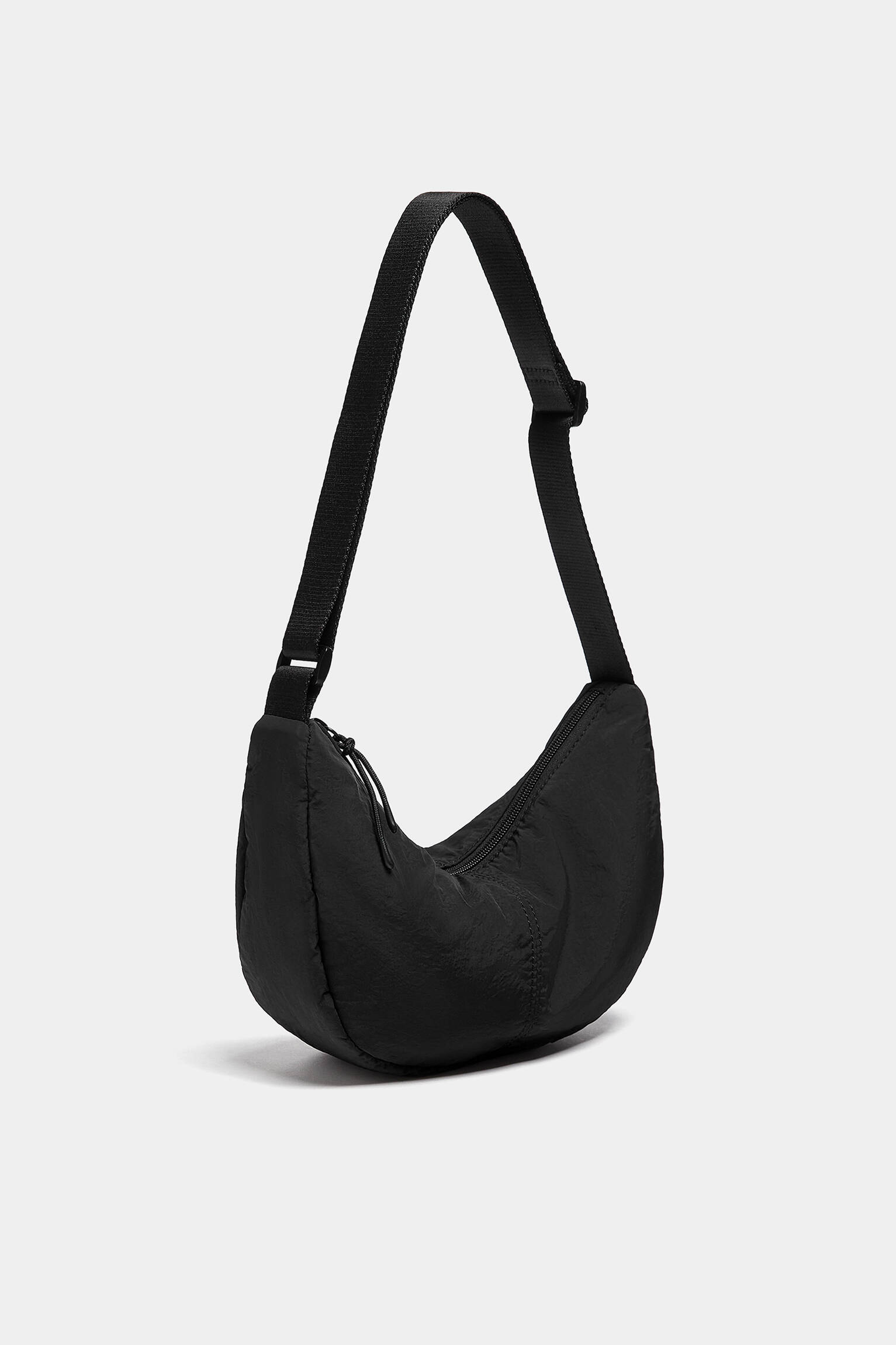 Bolsa de ombro em nylon - preta
