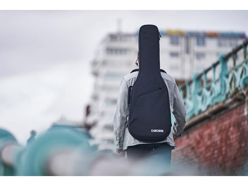 BOSS CB-EG01 für E-Gitarre Schlanke Gitarrentasche für angenehmes Reisen
