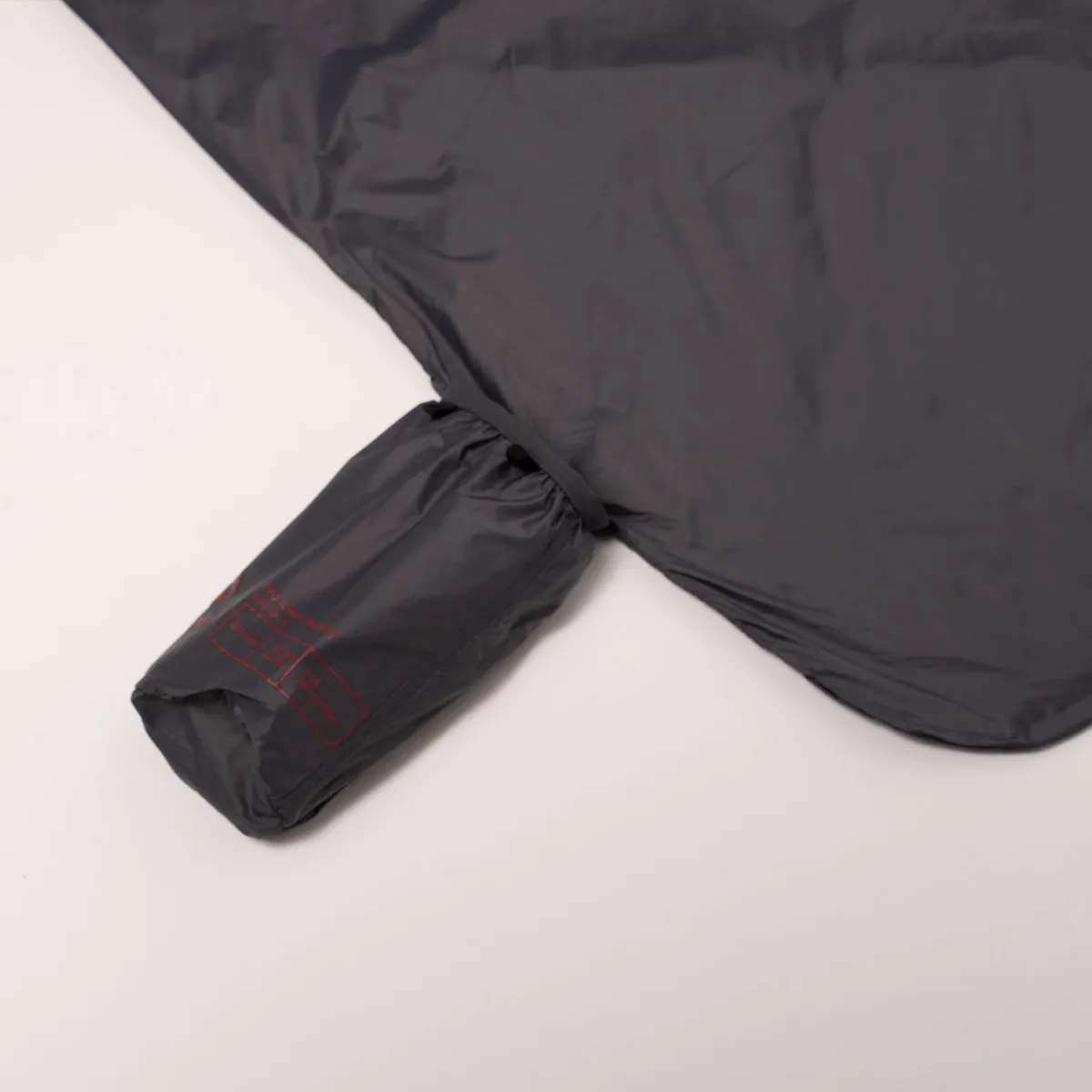 Helsport Explorer Liner Mummy Dark Shadow / Ruby Red