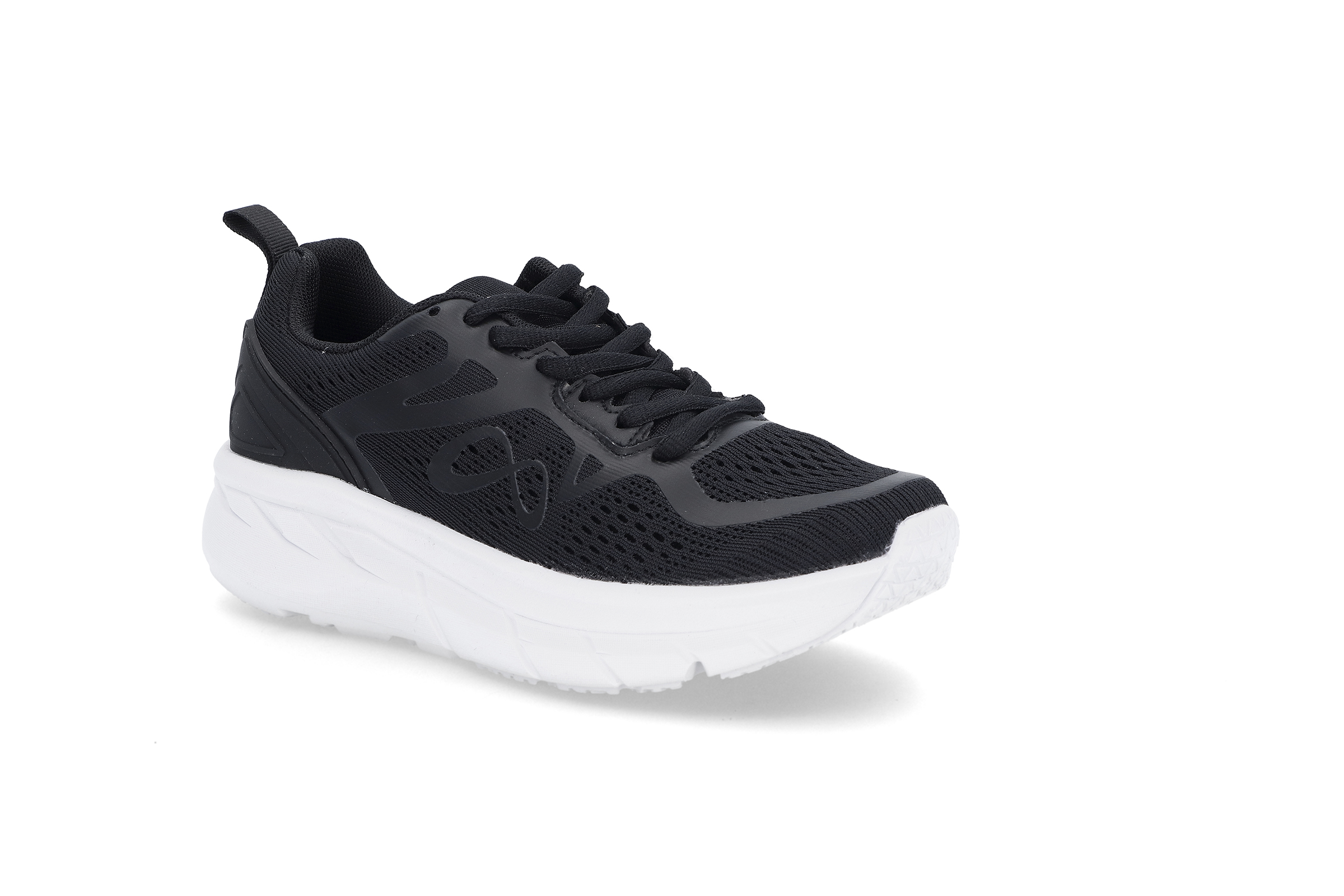 Lettvekt sneaker på kraftig såle