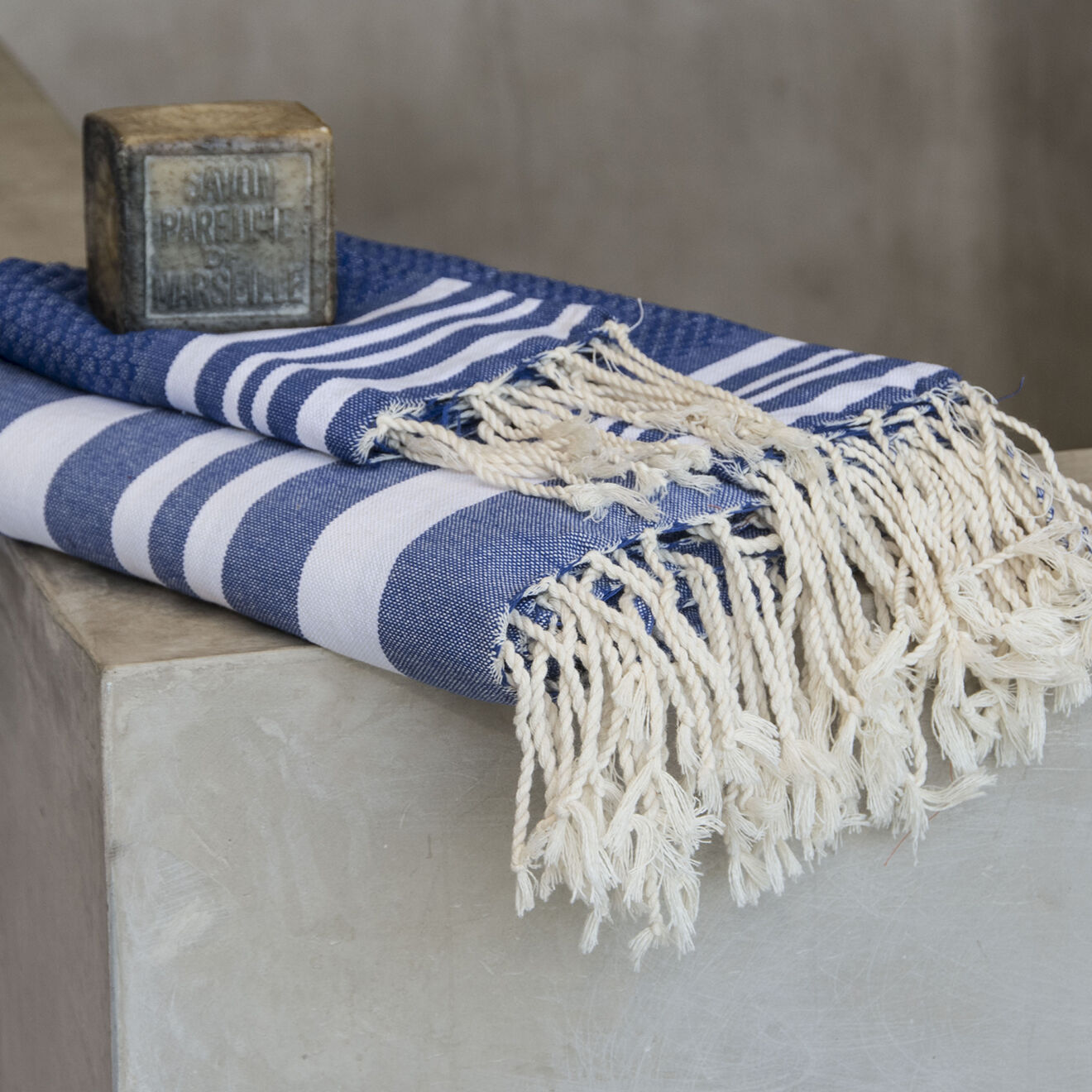 Febronie Set de salle de bain Hamptons bleu grec/blanc - 3 pièces