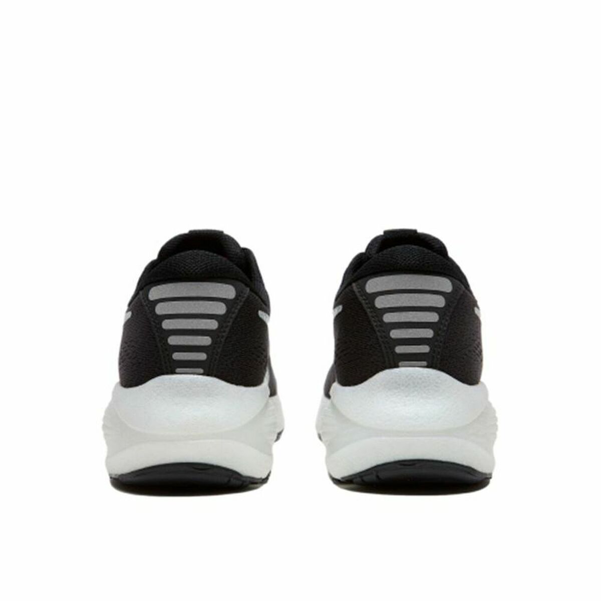 Tênis esportivo Diadora Freccia