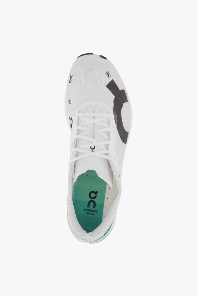 ON Cloudboom Echo 3 Herren Laufschuh