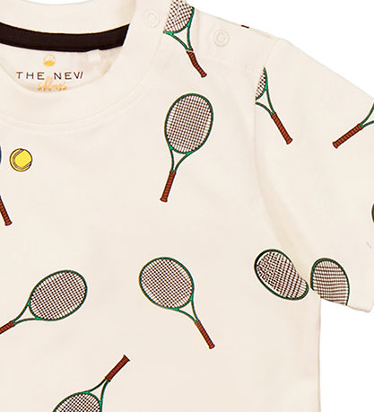 The New T-Shirt - TnsKarlo - White Swan Tennis
