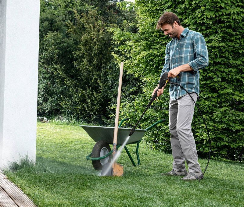 Karcher - K 2 Universal Edition - Hogedrukreiniger - Geel - 1400 W - 110 Bar