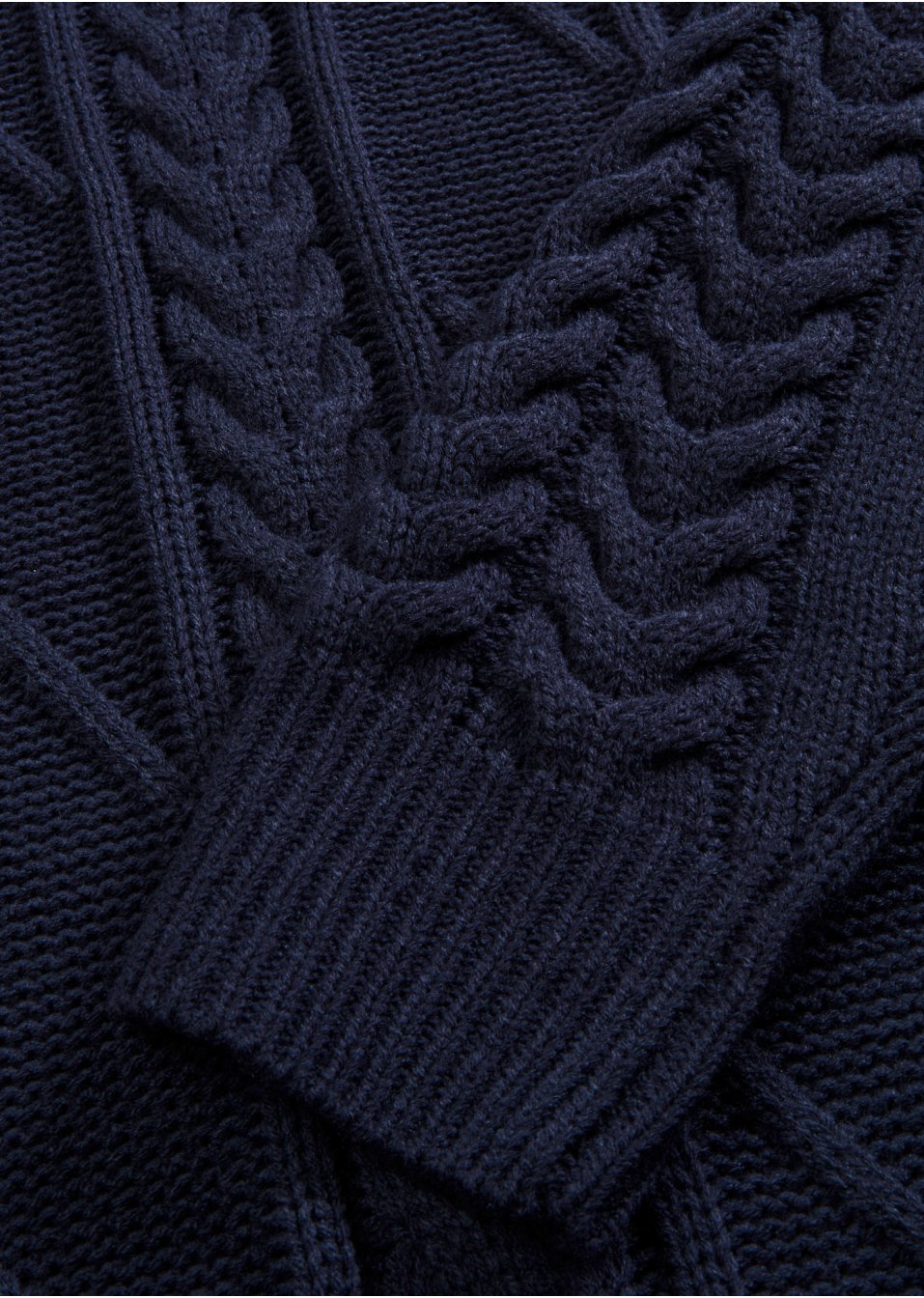 Pull col roulé