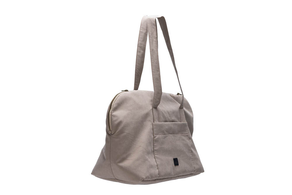 Designed by Lotte Bundu - Draagtas - Beige