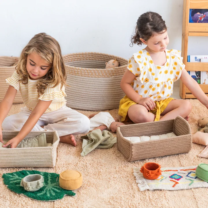 Lorena Canals - Puppenspielset mit Hausverpackung, Nari, olive / orange / honey (6er-Set)