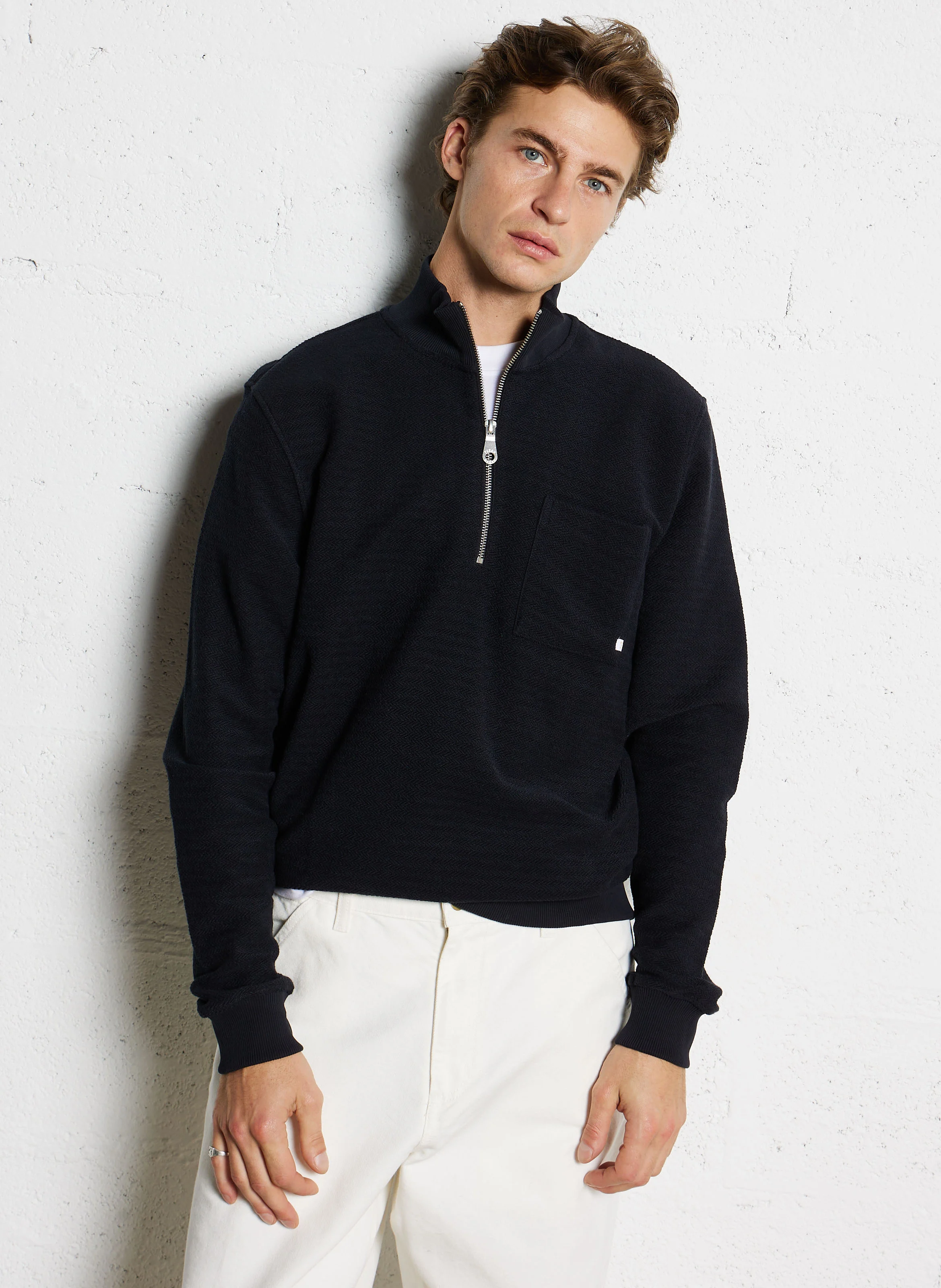 ANDRES - Pull regular en coton bio | Noir