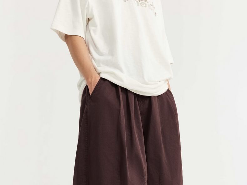 Newin - Unisex effen geplooide shorts in 9 kleuren