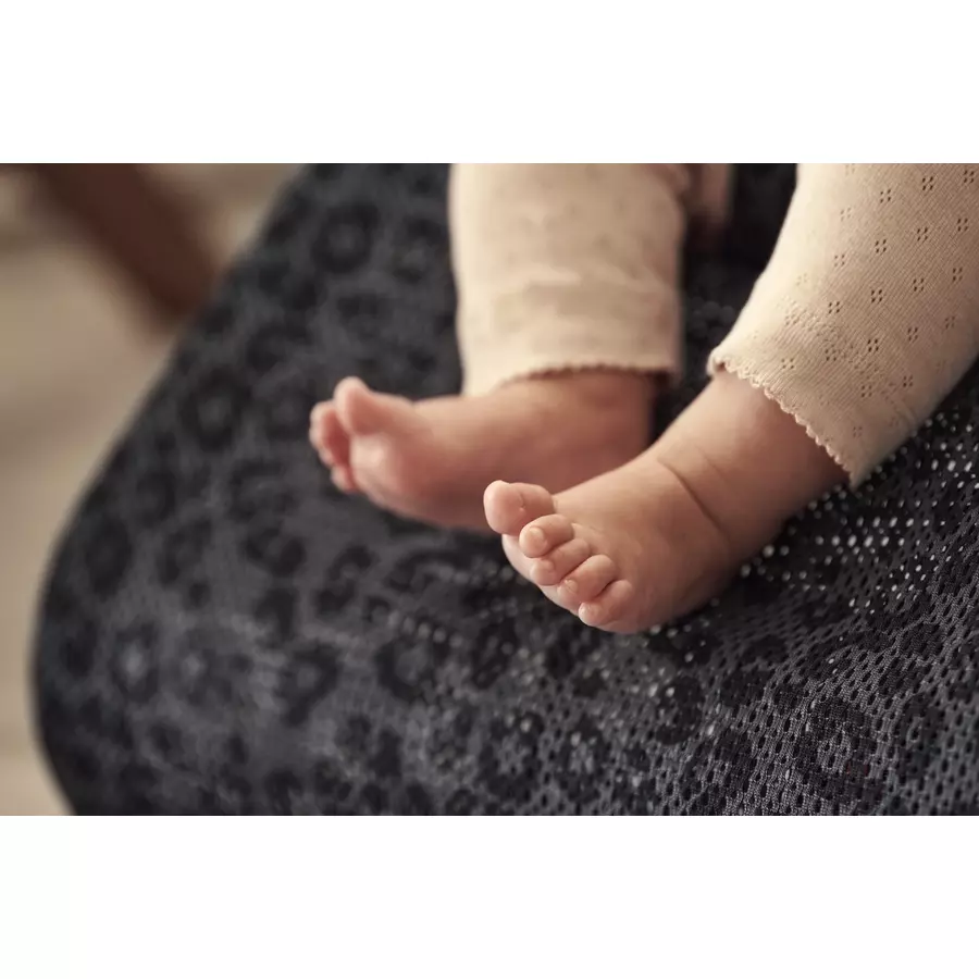 BABYBJÖRN Babywippe Bliss Mesh AnthrazitLeopard