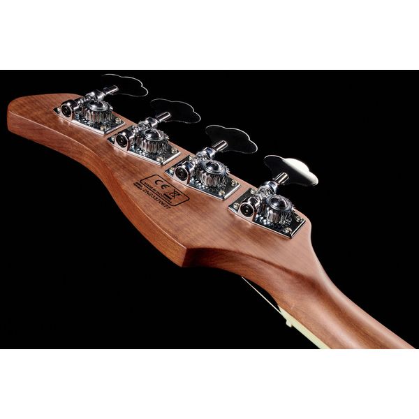 Marcus Miller V8-4 NT