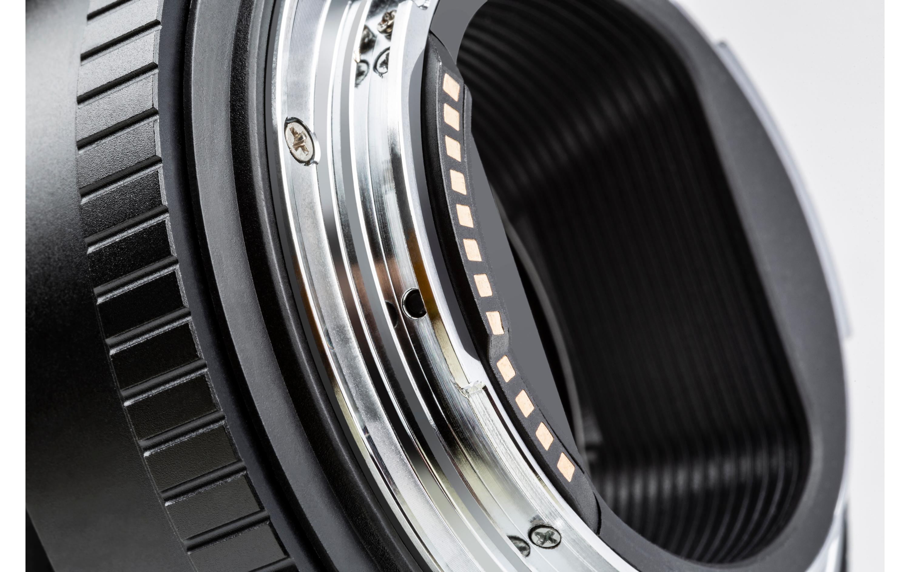 Objektiv-Adapter EF-R2<br>Objektiv-Adapter mit Autofokus-Funktion