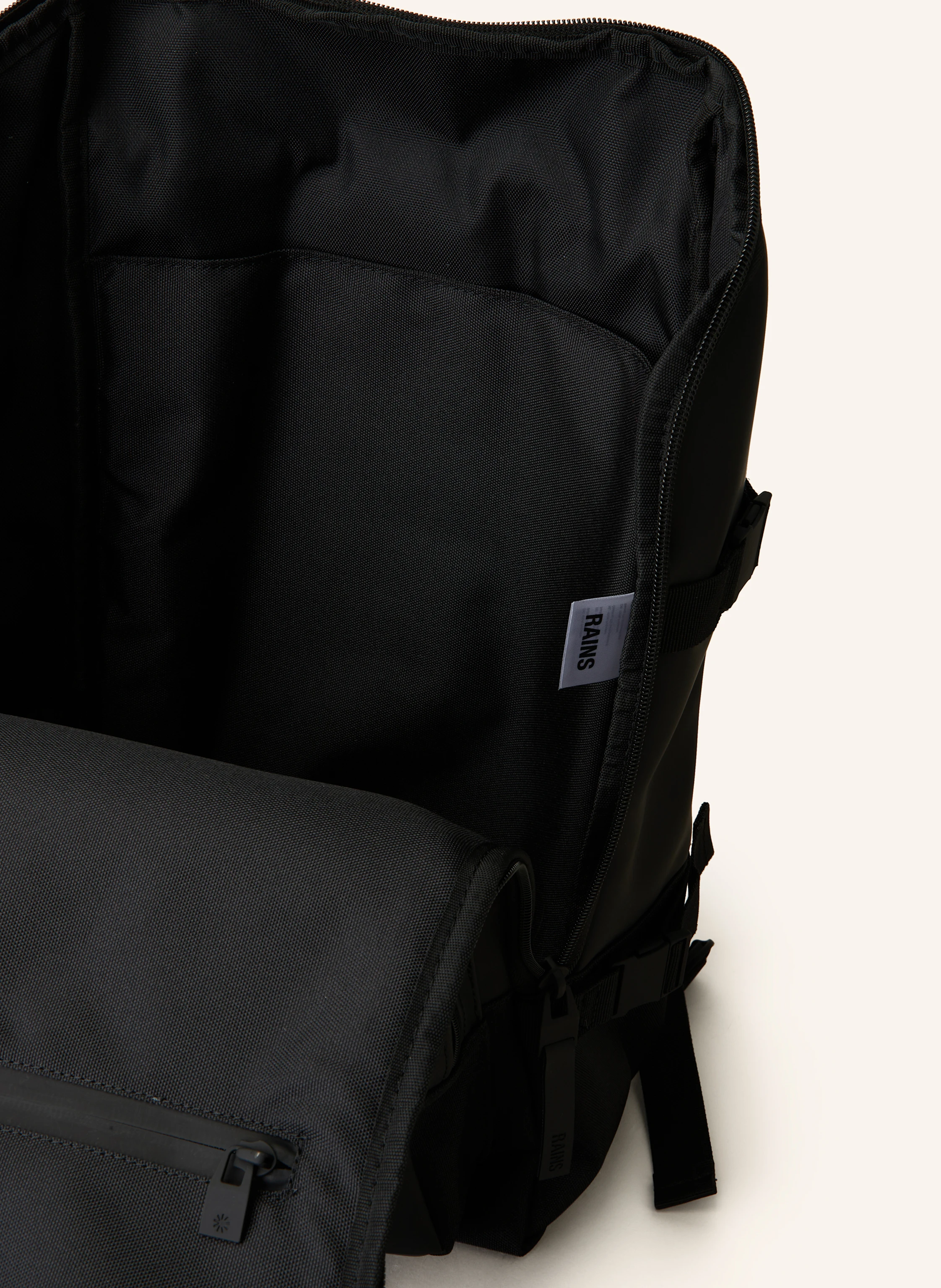 RAINS Rucksack TRAIL CARGO 14 l mit Laptop-Fach