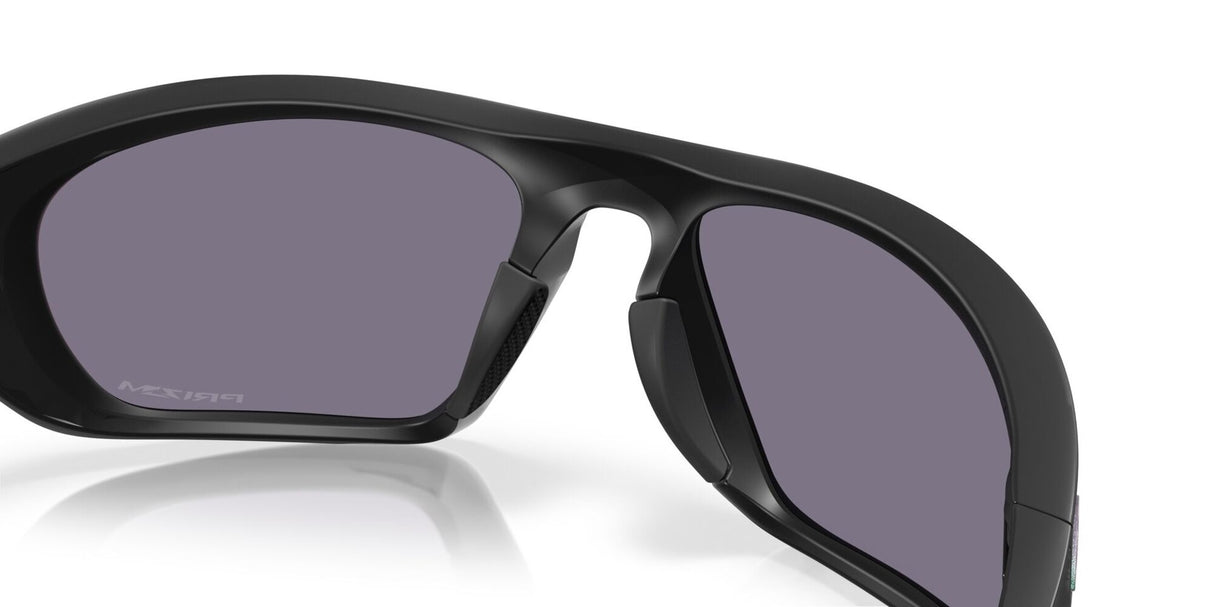 Oakley<br>Lateralis