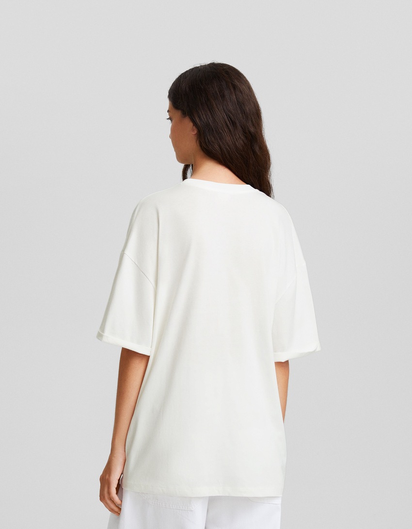 Camiseta oversized de manga curta estampada