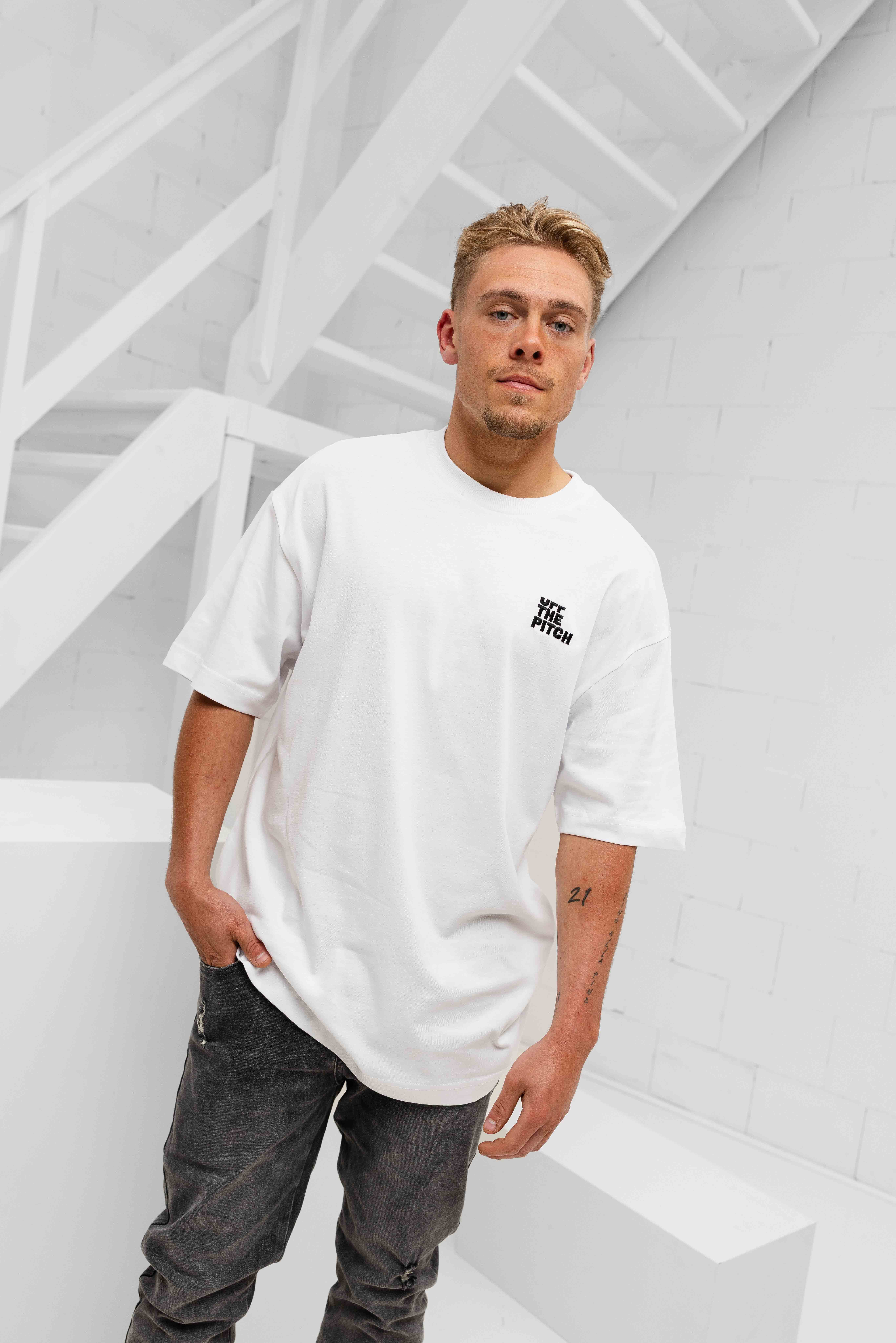 Off The Pitch Counter T-Shirt Heren Wit