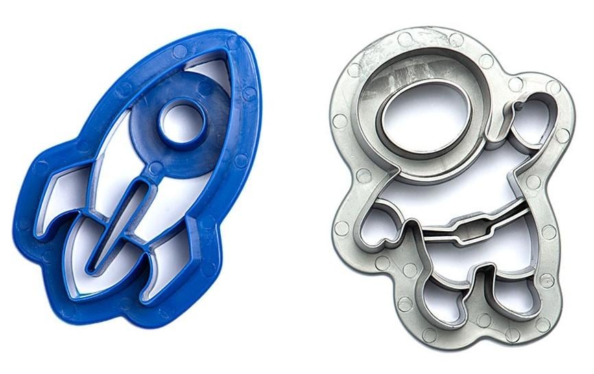 Guetzli-Ausstecher-Set 2 Stück, WeltallAusstechformen-Set mit Weltallmotiv