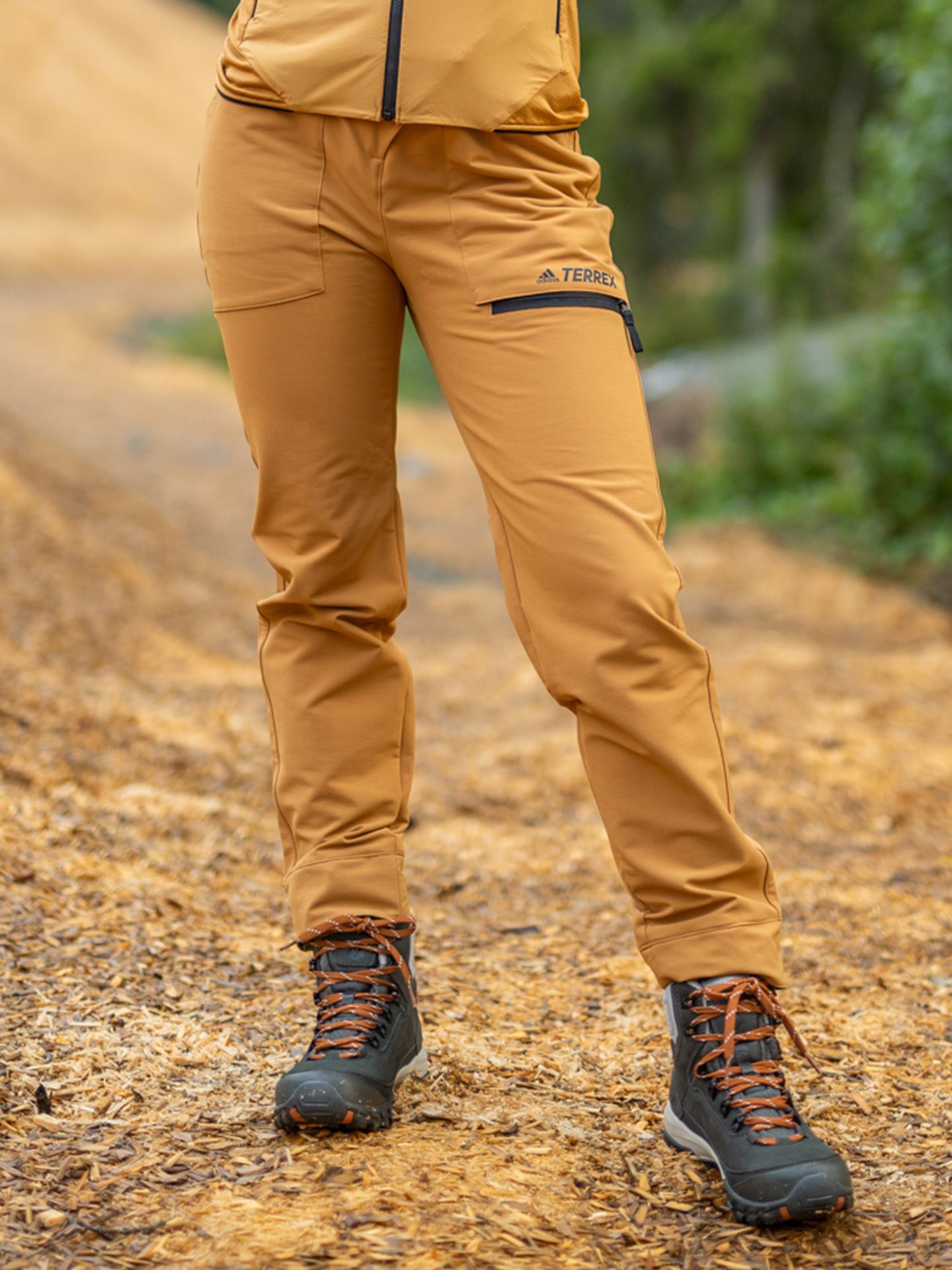 Yeround Softshell Pant