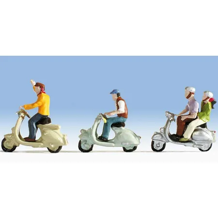 NOCH 4 Figuren mit Motorrollern, Spur H0