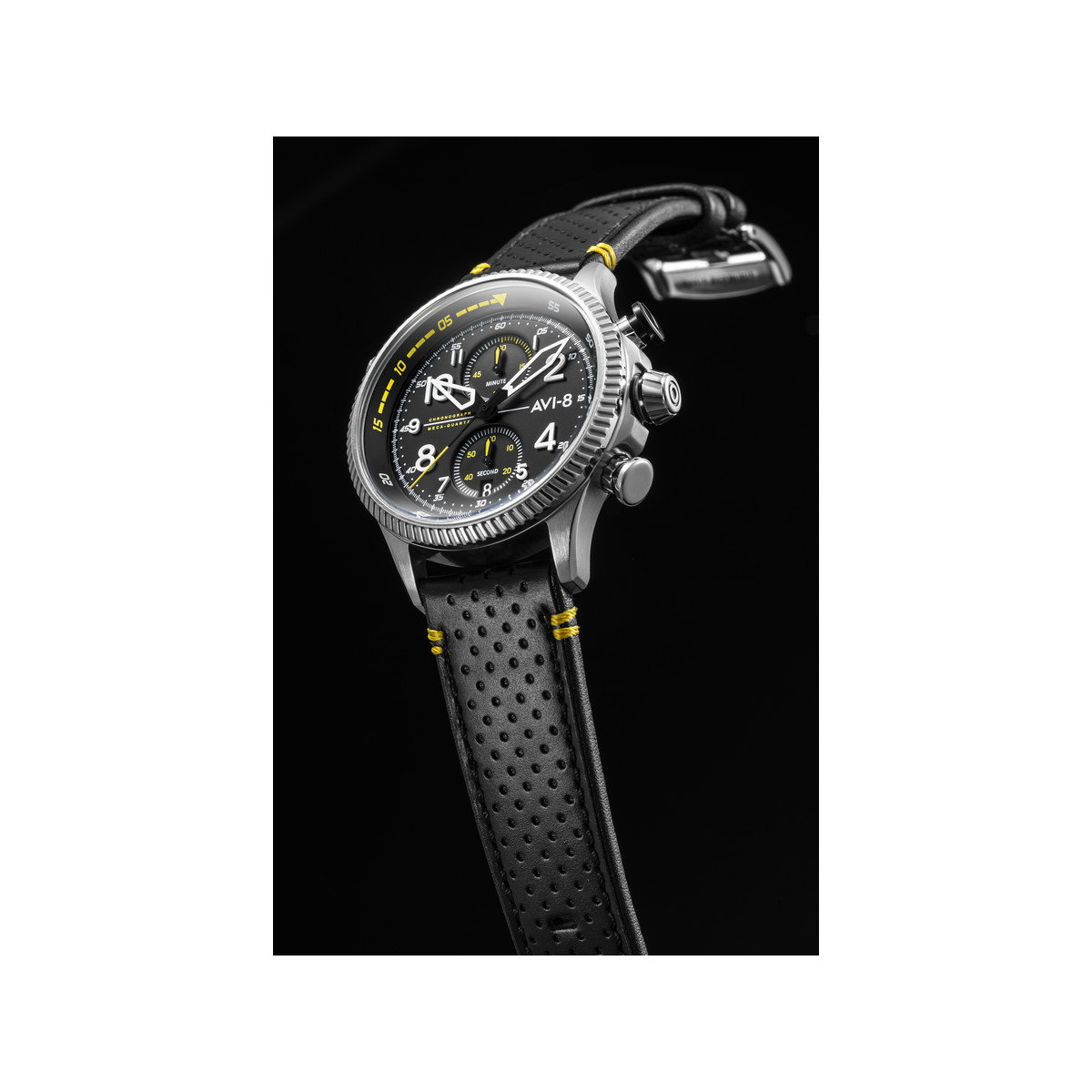 Montre AVI-8 homme chronographe acier cuir noir