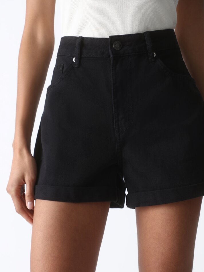 Shorts jeans estilo mom - Marengo