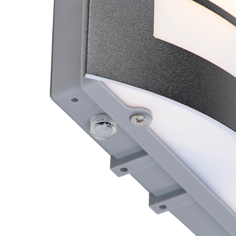 Buiten wandlamp zwart IP44 met schemersensor - Miro