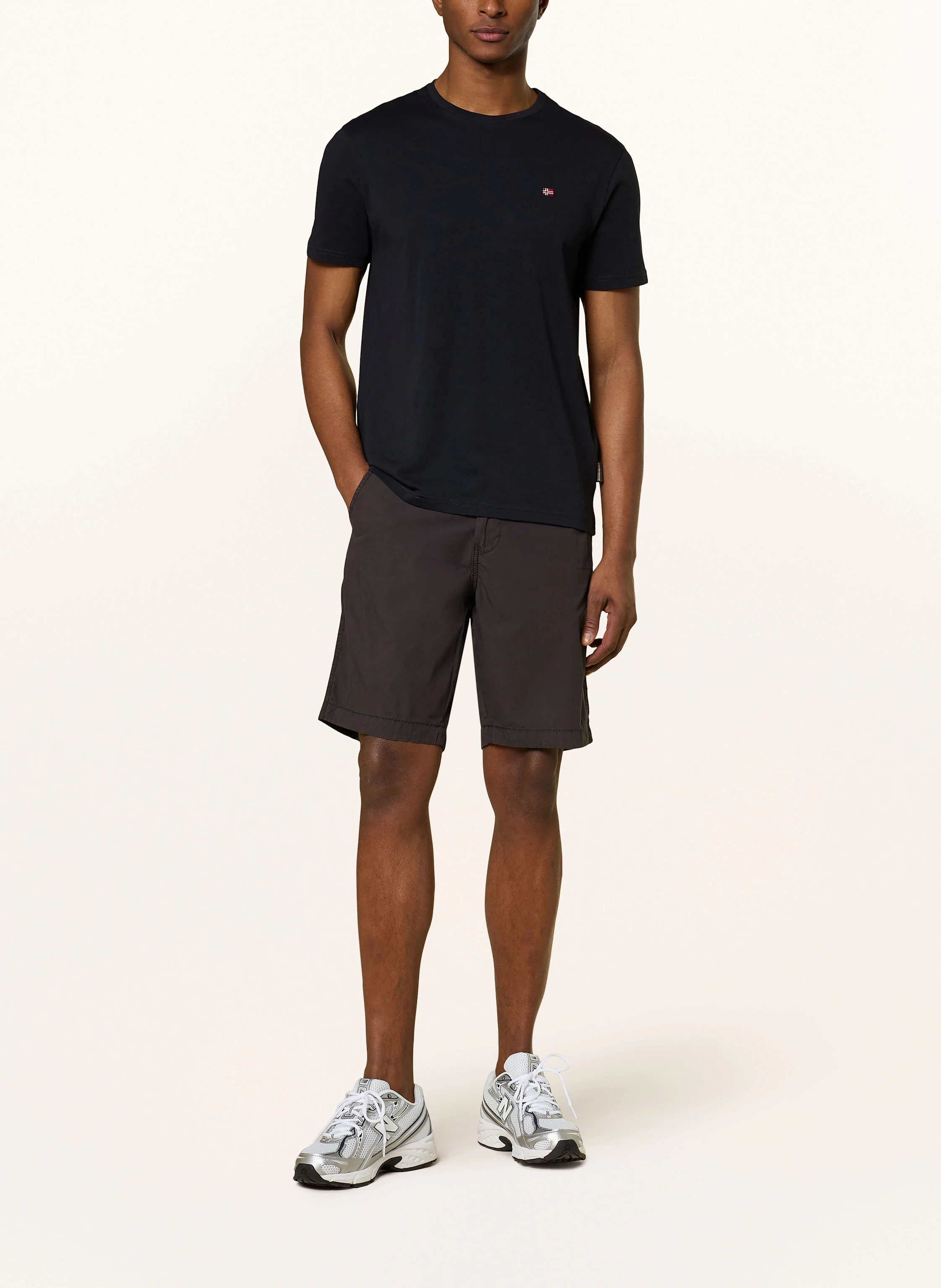 NAPAPIJRI Shorts NAKURU Extra Slim Fit